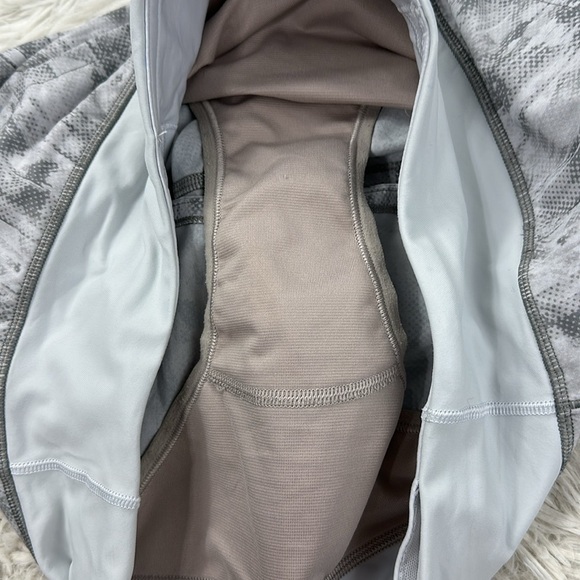 Lululemon Speed Up Short *2.5" City Breeze Alpine White Multi / Alpine White - Picture 3 of 6